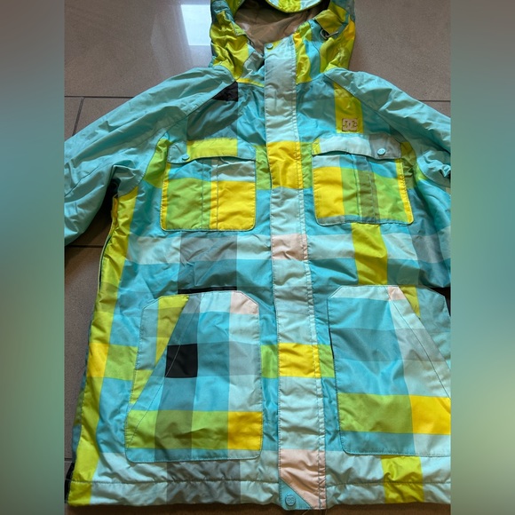 Men’s DC Winter Jacket - Size XS (fits kinda big in my opinion) - Picture 4 of 11